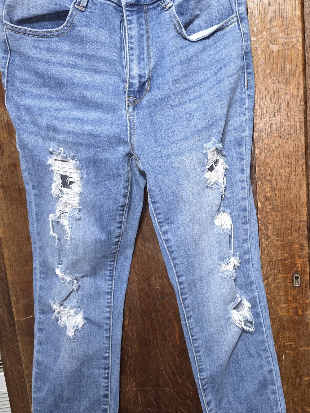 Distressed High-Rise Women’s Jeans - Blue